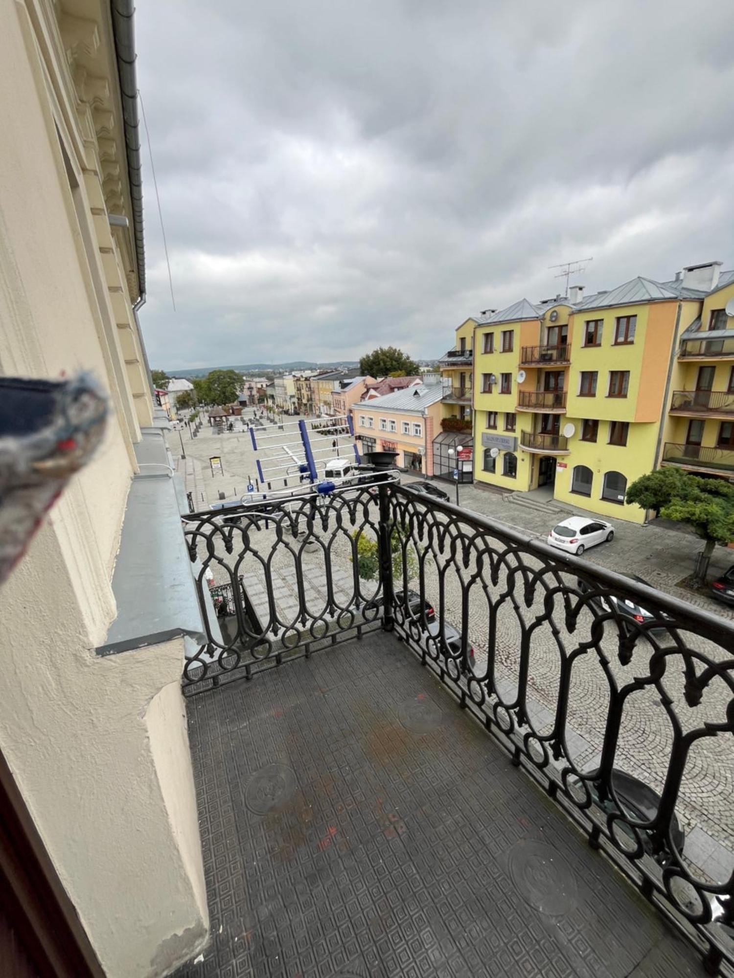 Apartamenty Luczkowskiego Z Widokiem Na Studnie 3 Chelm Ngoại thất bức ảnh