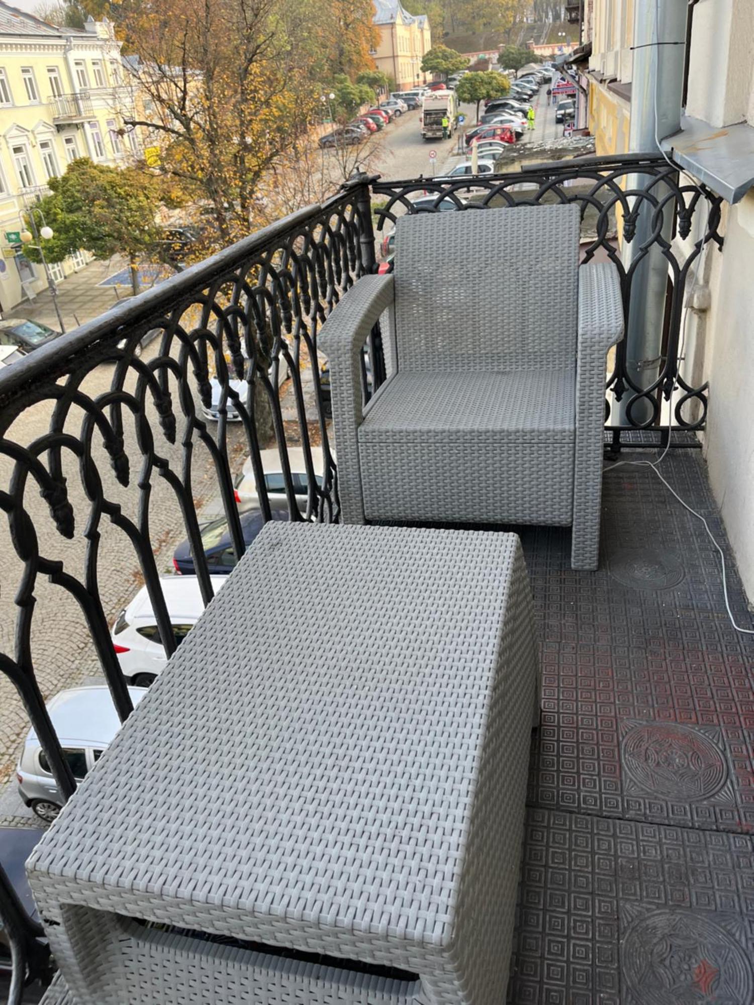 Apartamenty Luczkowskiego Z Widokiem Na Studnie 3 Chelm Ngoại thất bức ảnh
